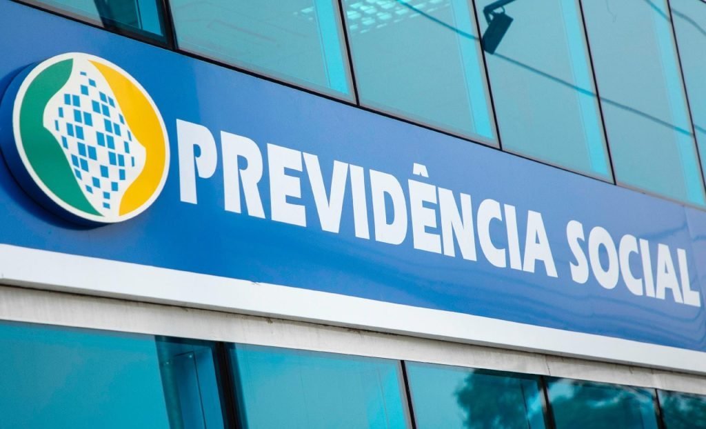 O papel de associações inativas no escândalo do INSS